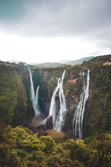 Kamanabillu Homestay, For Jog Falls Travellers Siddapur 외부 사진